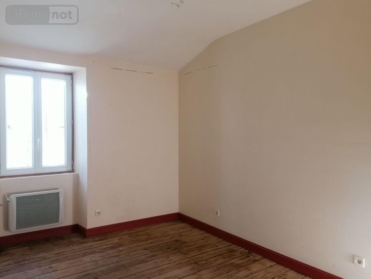 Maison a vendre Marans 17230 Charente-Maritime 150 m2 8 pièces 270400 euros