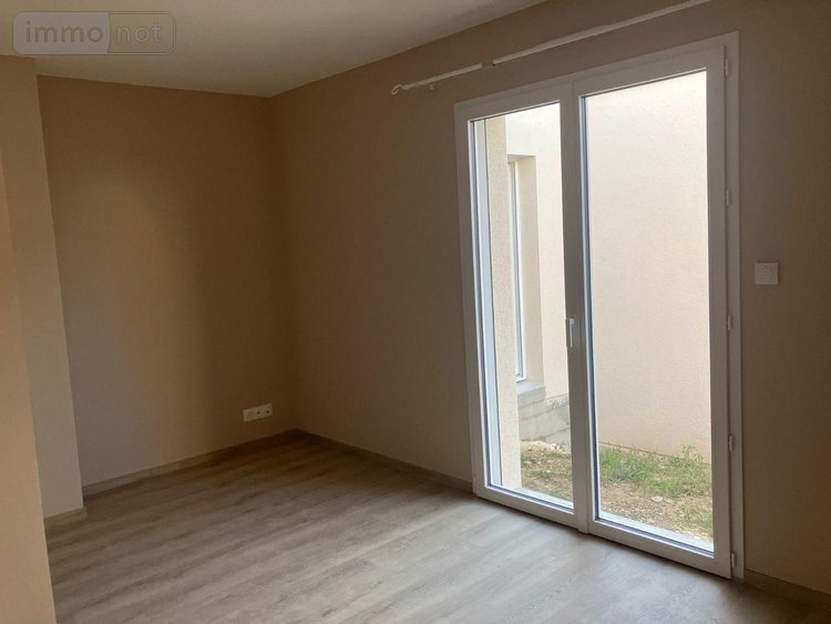 Location maison Saint-Senier-sous-Avranches 50300 Manche 73 m2 3 pièces 810 euros