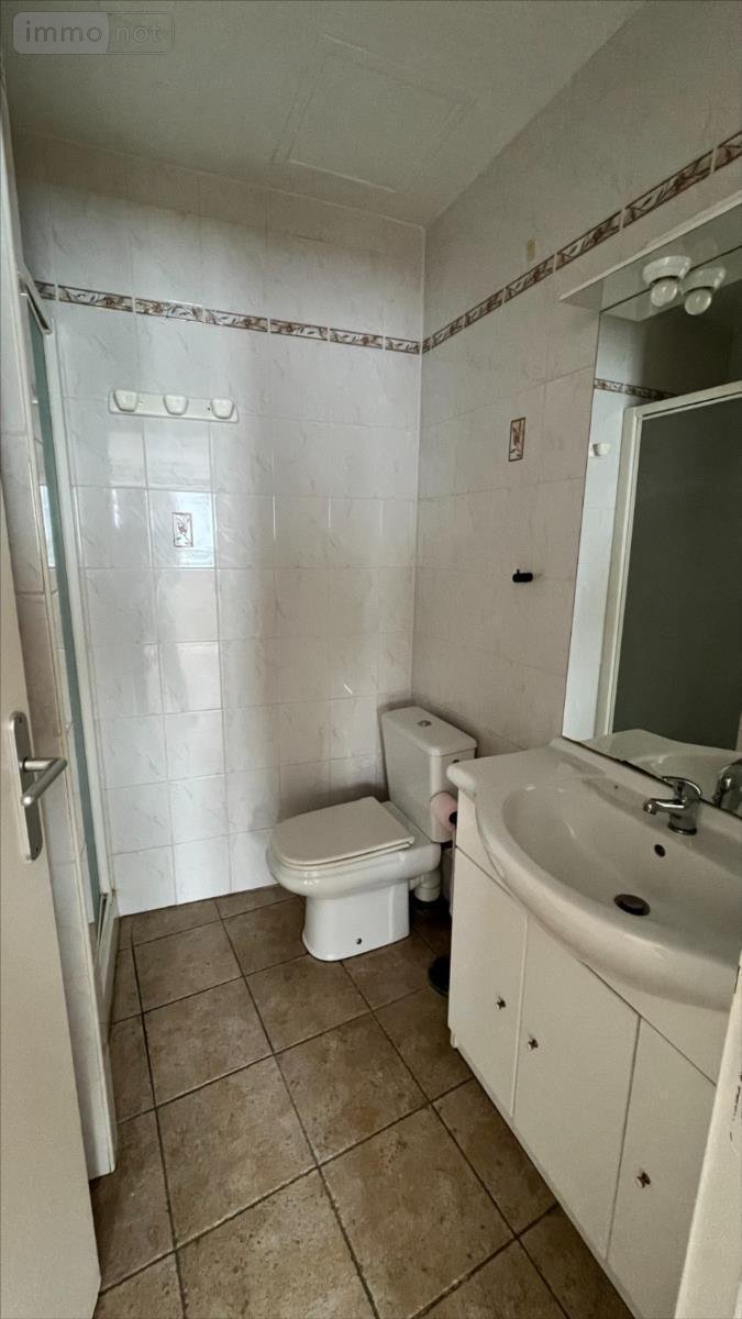 Fonds et murs commerciaux a vendre Châlons-en-Champagne 51000 Marne 55 m2  158000 euros