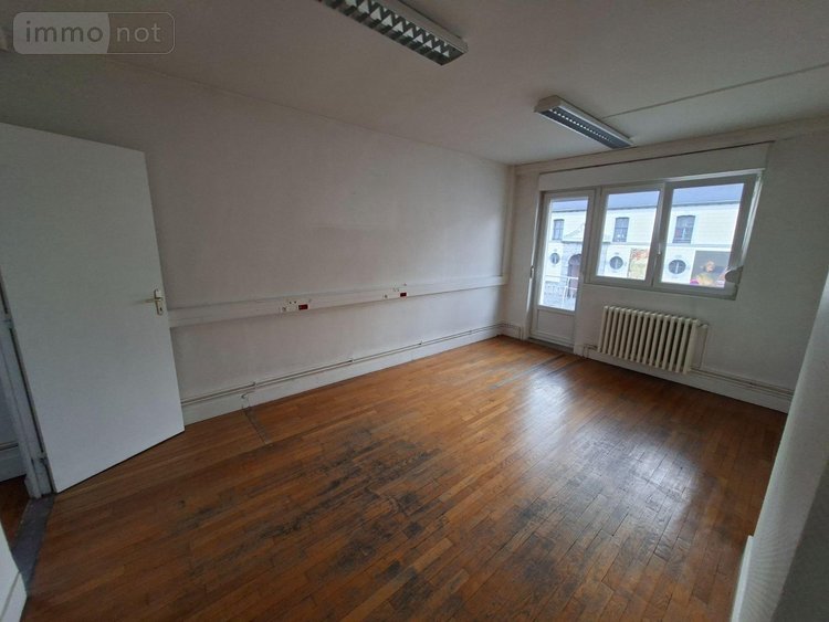 Fonds et murs commerciaux a vendre Maubeuge 59600 Nord  168000 euros