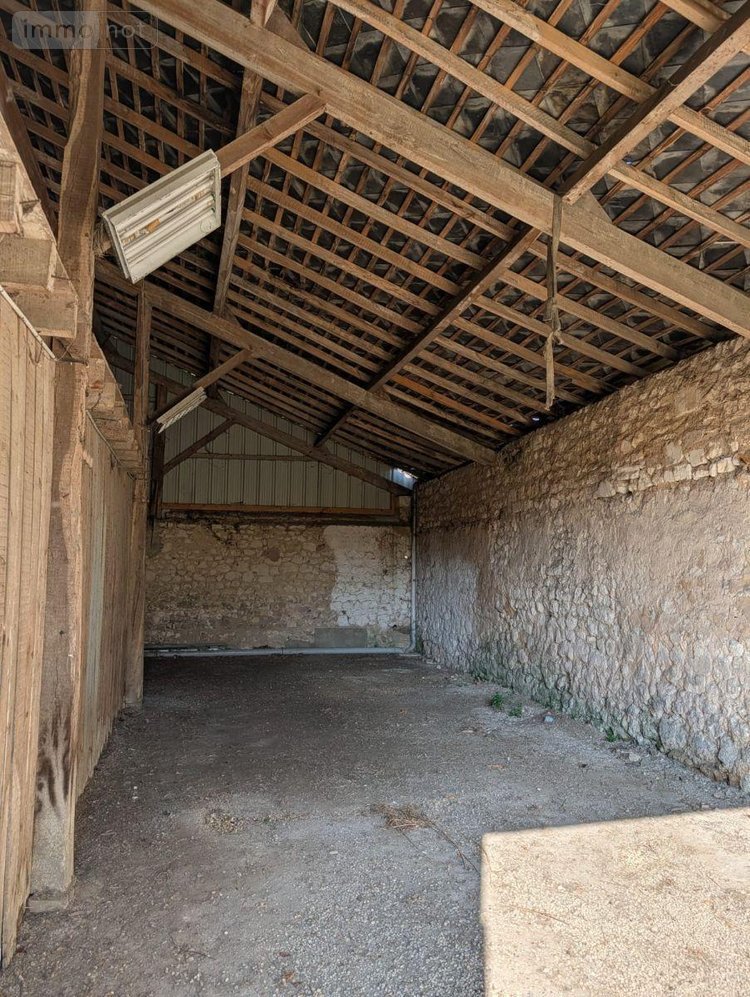 Maison a vendre Le Lude 72800 Sarthe 183 m2 7 pièces 162440 euros