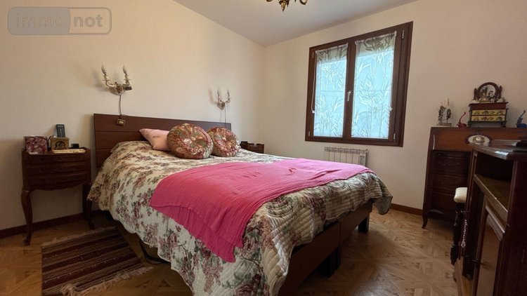 Maison a vendre Châlons-en-Champagne 51000 Marne 218 m2 8 pièces 365000 euros