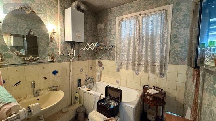 Appartement a vendre Châlons-en-Champagne 51000 Marne 65 m2 4 pièces 64200 euros