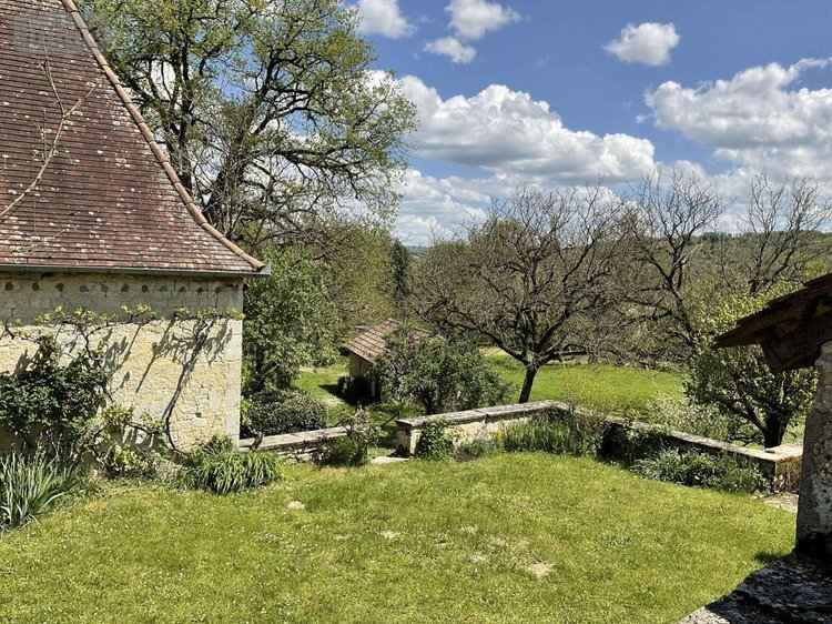 Maison a vendre Gourdon 46300 Lot 133 m2 5 pièces 337750 euros