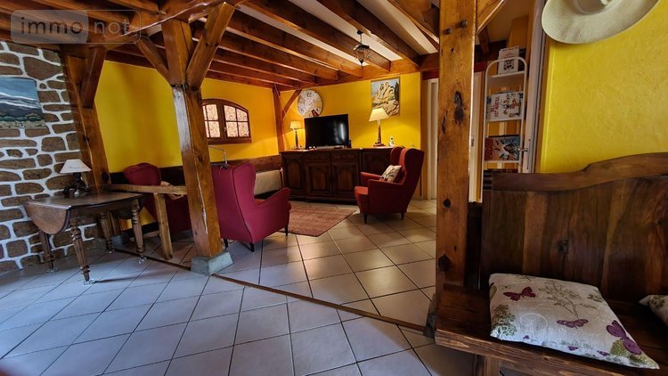 Maison a vendre Le Vernet-Chaméane 63580 Puy-de-Dôme 200 m2 10 pièces 221000 euros