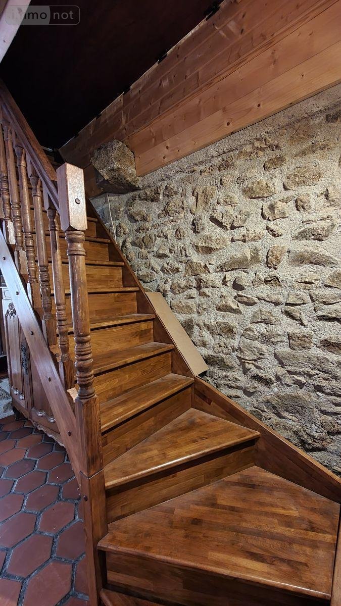 Maison a vendre Le Vernet-Chaméane 63580 Puy-de-Dôme 200 m2 10 pièces 221000 euros