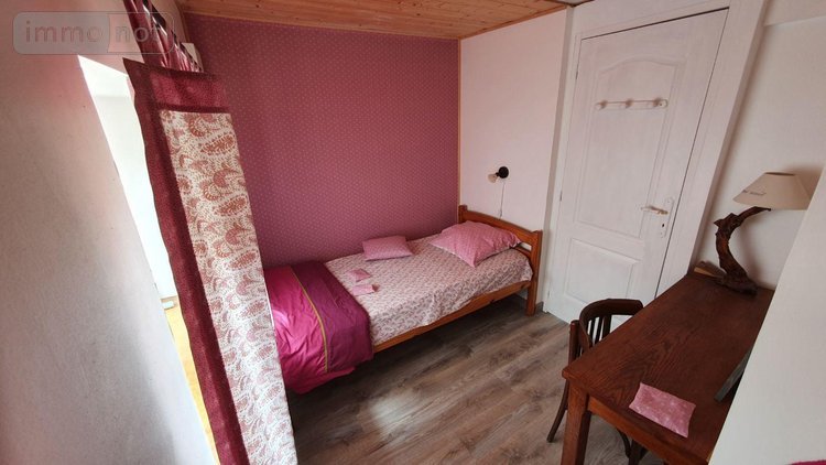Maison a vendre Le Vernet-Chaméane 63580 Puy-de-Dôme 200 m2 10 pièces 221000 euros