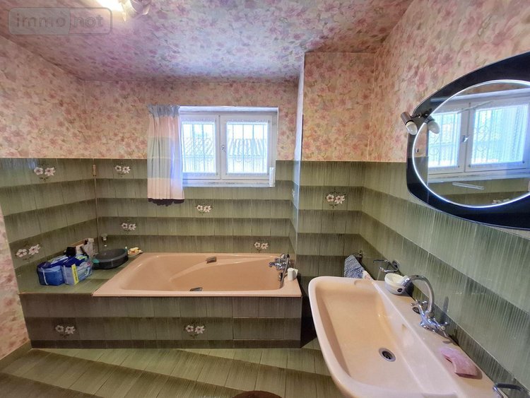 Maison a vendre Peschadoires 63920 Puy-de-Dôme 123 m2 8 pièces 159000 euros