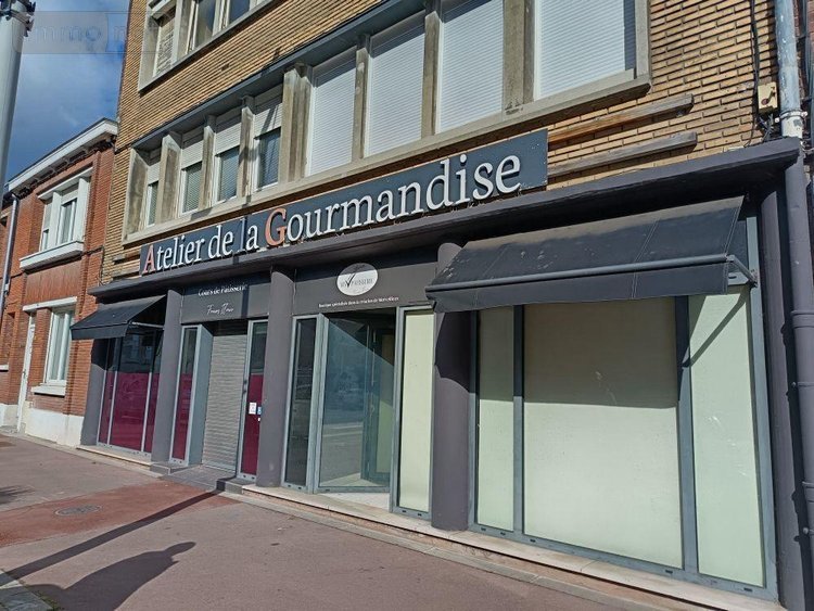 Location fonds et murs commerciaux Lomme 59160 Nord 43 m2  984 euros