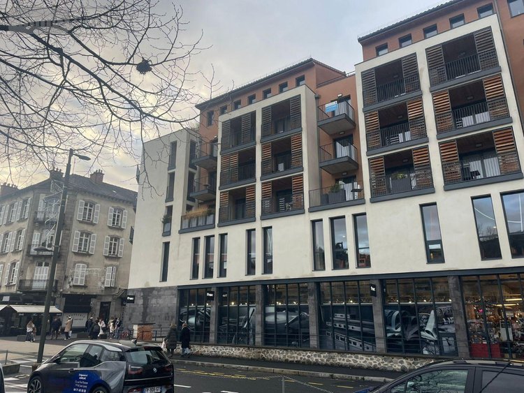 Appartement a vendre Aurillac 15000 Cantal 51 m2 2 pièces 175000 euros