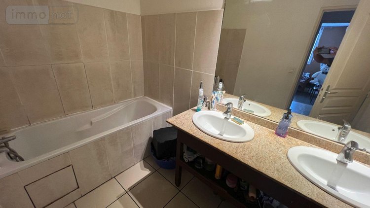 Appartement a vendre Sainte-Clotilde 97490 Réunion 54 m2 3 pièces 114900 euros