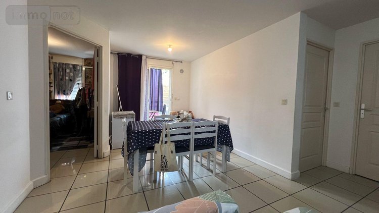 Appartement a vendre Sainte-Clotilde 97490 Réunion 54 m2 3 pièces 114900 euros