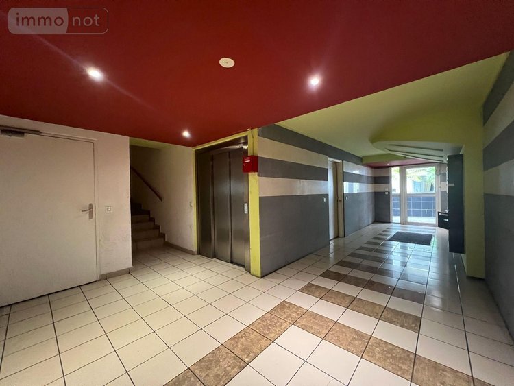 Appartement a vendre Sainte-Clotilde 97490 Réunion 54 m2 3 pièces 114900 euros