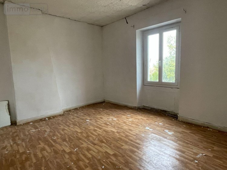 Maison a vendre Marans 17230 Charente-Maritime 101 m2 5 pièces 136500 euros