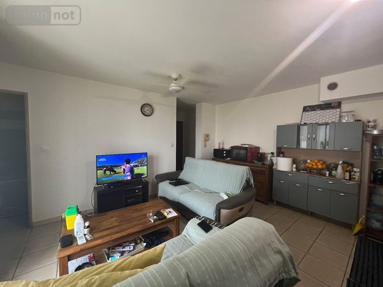 Appartement a vendre Sainte-Clotilde 97490 Réunion 47 m2 3 pièces 107500 euros