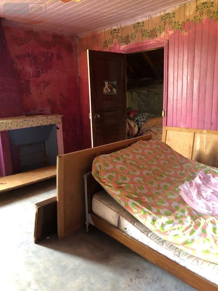 Maison a vendre Lugarde 15190 Cantal  43000 euros