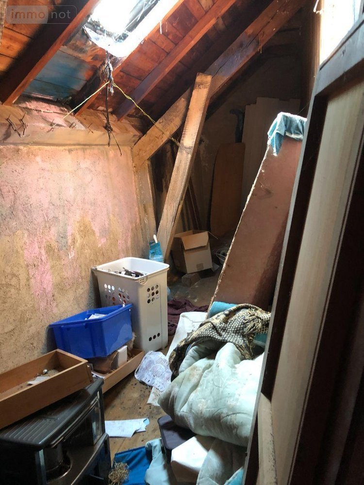 Maison a vendre Lugarde 15190 Cantal  43000 euros