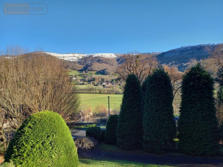 Maison a vendre Vic-sur-Cère 15800 Cantal 120 m2  233200 euros