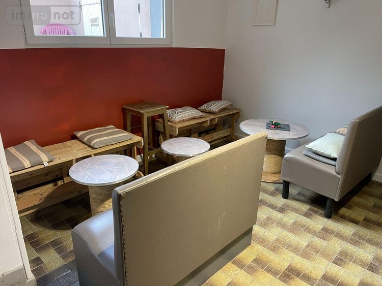 Fonds et murs commerciaux a vendre Ploudalmézeau 29830 Finistère 52 m2  83015 euros