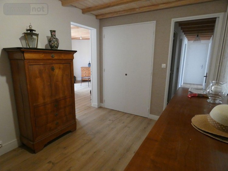 Appartement a vendre Le Dorat 87210 Haute-Vienne 80 m2 3 pièces 65000 euros