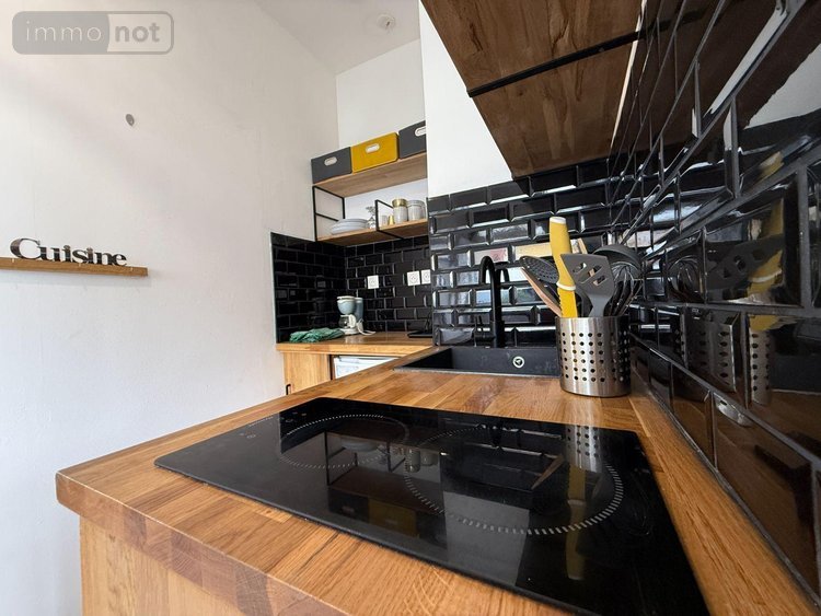 Immeuble a vendre Le Tampon 97430 Réunion 190 m2  475000 euros