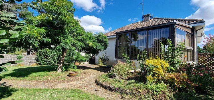 Maison a vendre Saint-Jean-de-Thouars 79100 Deux-Sèvres 110 m2 4 pièces 146000 euros