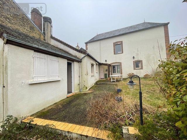 Maison a vendre Saint-Calais 72120 Sarthe 101 m2 8 pièces 116600 euros