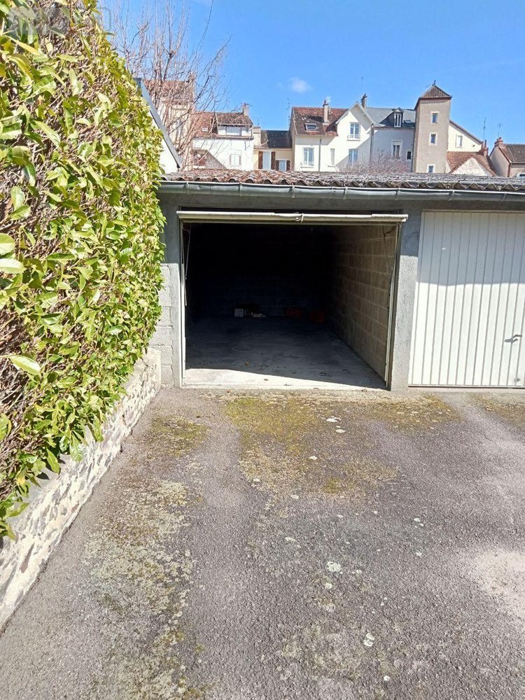 Appartement a vendre Montluçon 03100 Allier 75 m2 4 pièces 53600 euros