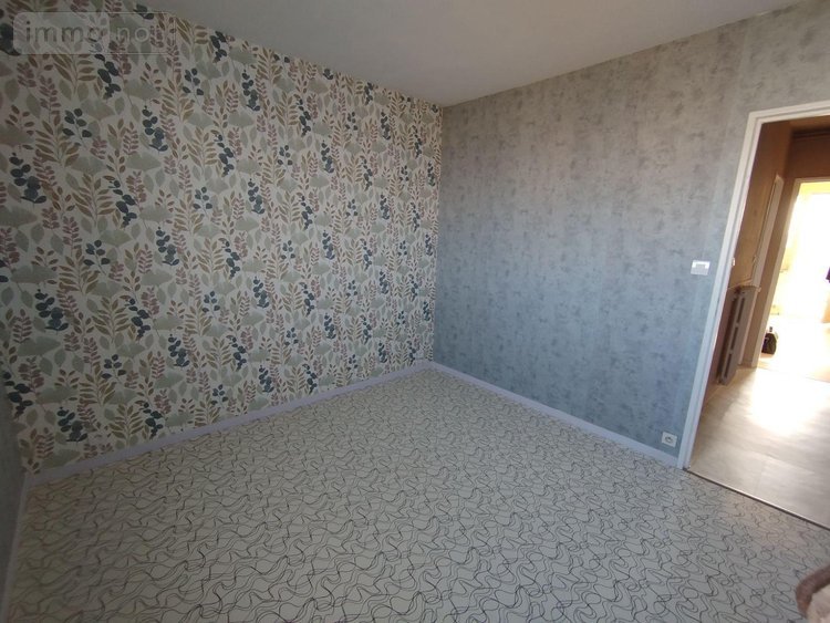 Appartement a vendre Allonnes 72700 Sarthe 67 m2 4 pièces 84000 euros