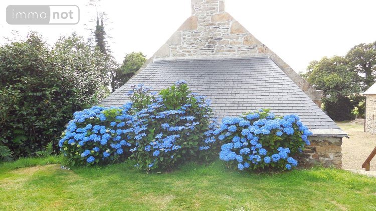 Maison a vendre Trégourez 29970 Finistère 325 m2  471600 euros