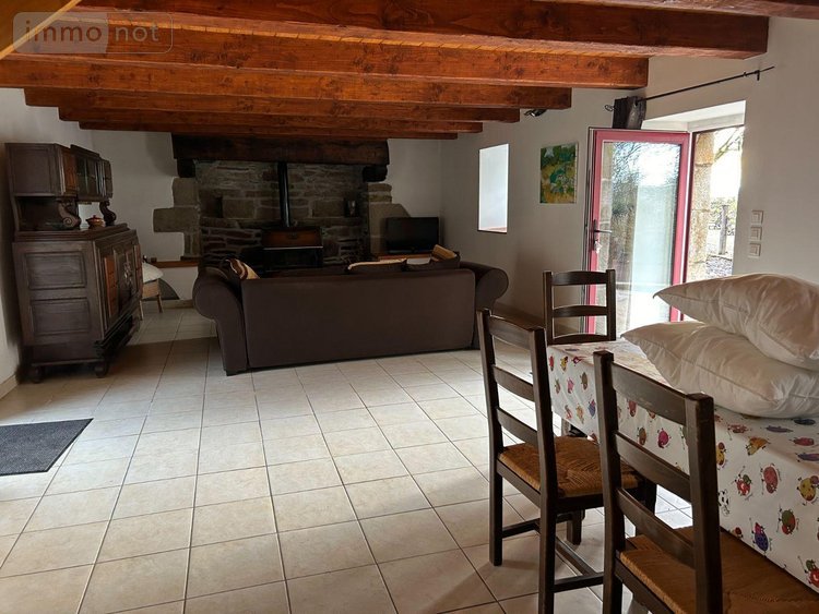 Maison a vendre Trégourez 29970 Finistère 325 m2  471600 euros