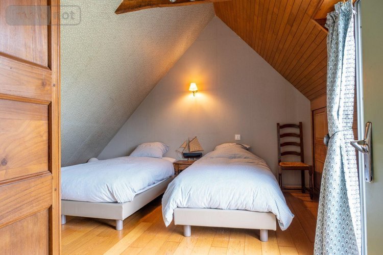 Maison a vendre Lanmeur 29620 Finistère 240 m2 12 pièces 480000 euros