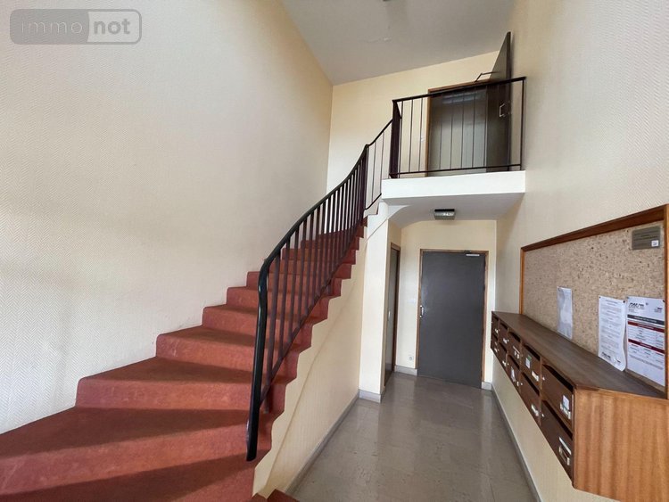 Appartement a vendre Mayenne 53100 Mayenne 43 m2 2 pièces 74200 euros