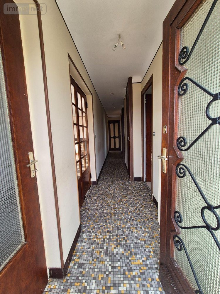 Maison a vendre Neuvy-Saint-Sépulchre 36230 Indre 132 m2 6 pièces 105000 euros