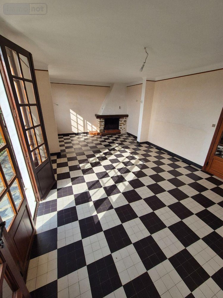 Maison a vendre Neuvy-Saint-Sépulchre 36230 Indre 132 m2 6 pièces 105000 euros