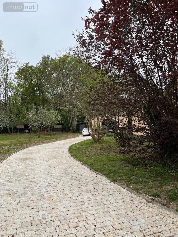 Maison a vendre Saint-André-de-Cubzac 33240 Gironde 286 m2 8 pièces 551000 euros
