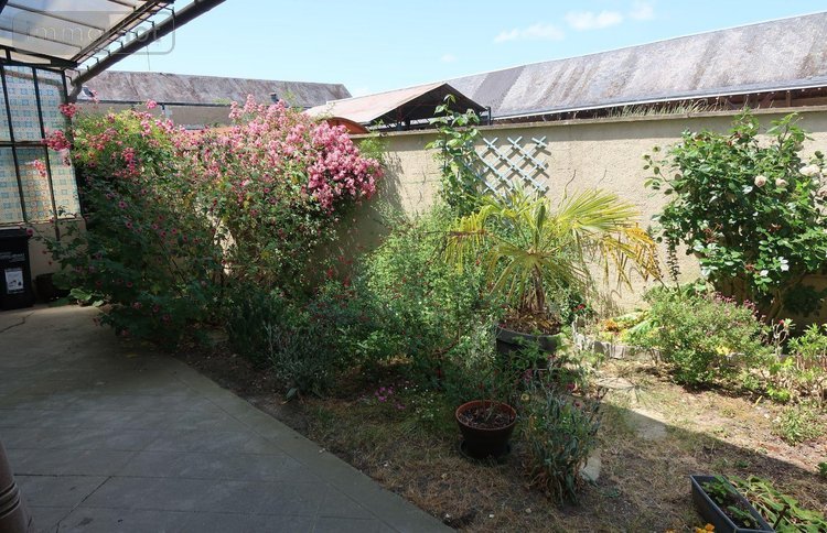 Maison a vendre Châtellerault 86100 Vienne 159 m2 8 pièces 220080 euros