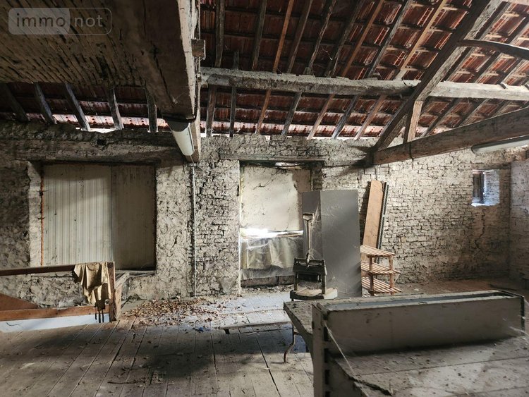 Garage et parking a vendre Bar-sur-Aube 10200 Aube 70 m2  30000 euros