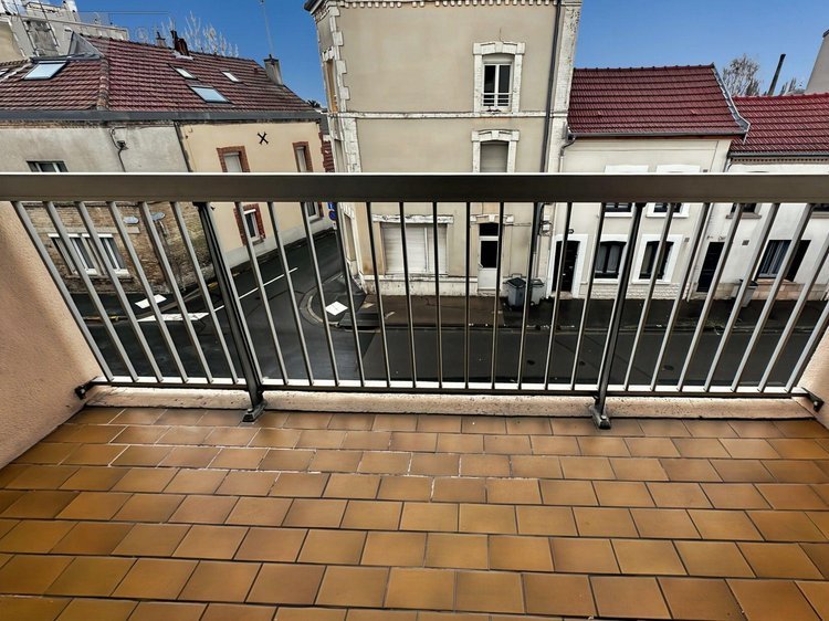 Appartement a vendre Reims 51100 Marne 101 m2 5 pièces 246750 euros
