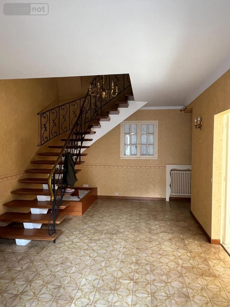 Maison a vendre Guilliers 56490 Morbihan 211 m2 6 pièces 157200 euros