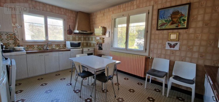 Maison a vendre Thouars 79100 Deux-Sèvres 148 m2 6 pièces 157900 euros