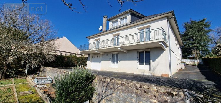 Maison a vendre Thouars 79100 Deux-Sèvres 148 m2 6 pièces 157900 euros