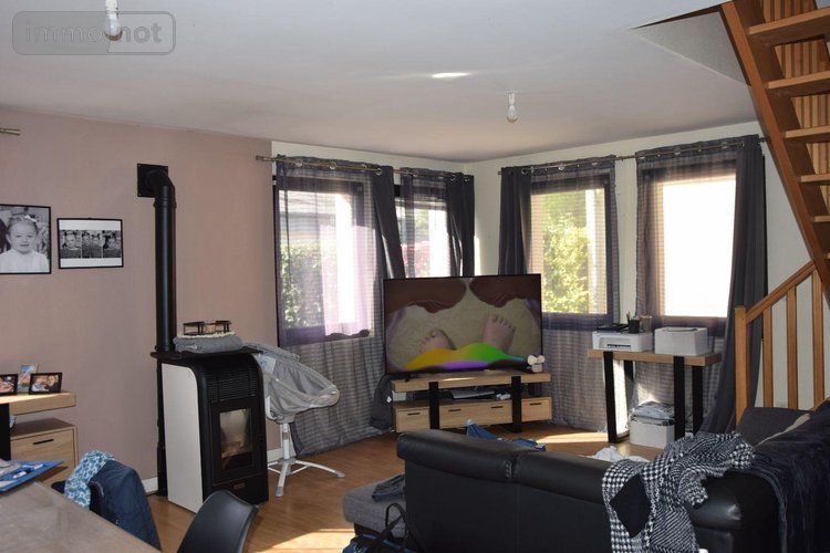 Immeuble a vendre La Bazoge-Montpinçon 53440 Mayenne 215 m2  228800 euros