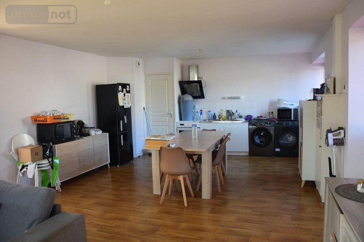 Immeuble a vendre La Bazoge-Montpinçon 53440 Mayenne 215 m2  228800 euros