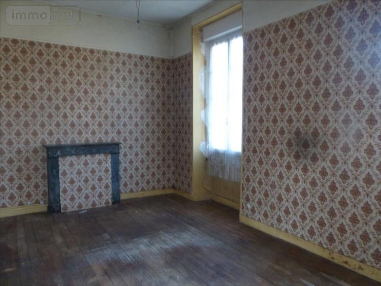 Immeuble a vendre Mayenne 53100 Mayenne 1193 m2  728000 euros