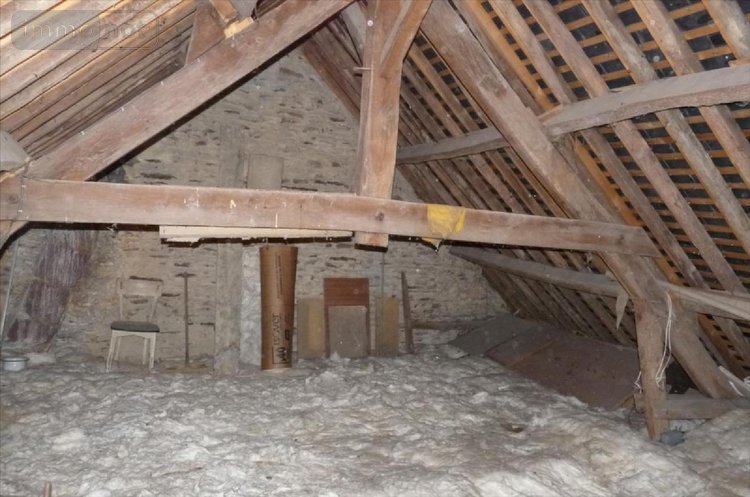 Maison a vendre Neuilly-le-Vendin 53250 Mayenne 135 m2 6 pièces 105000 euros