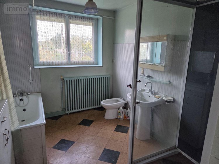 Maison a vendre Neuilly-le-Vendin 53250 Mayenne 135 m2 6 pièces 90000 euros