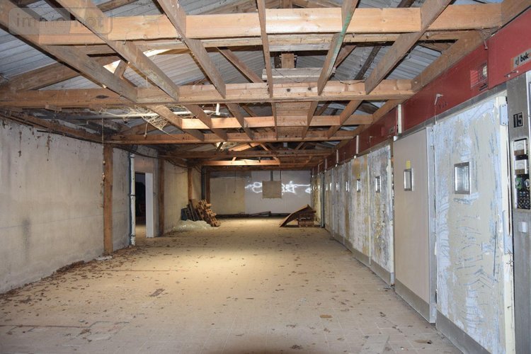 Fonds et murs commerciaux a vendre La Bazoge-Montpinçon 53440 Mayenne 156 m2  208000 euros