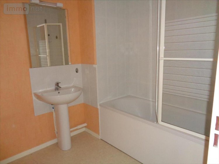 Location appartement Vitré 35500 Ille-et-Vilaine 59 m2 3 pièces 655 euros