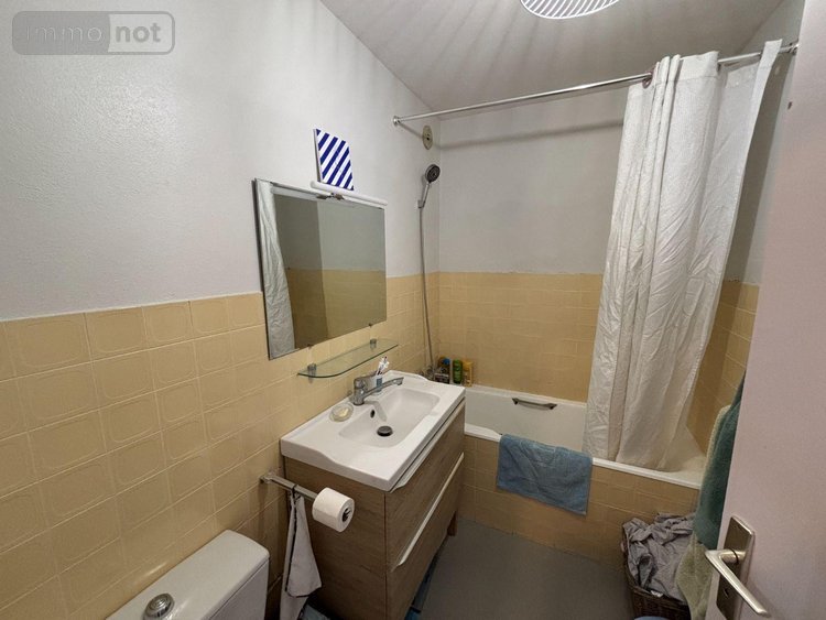 Location appartement Vitré 35500 Ille-et-Vilaine 49 m2 2 pièces 650 euros